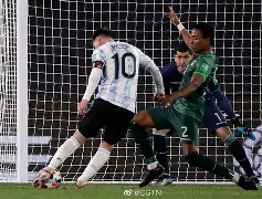 世界杯预选赛开打,阿根廷队憾负对手屈居次席的简单介绍 世界杯预选赛开打,阿根廷队憾负对手屈居次席的简单介绍